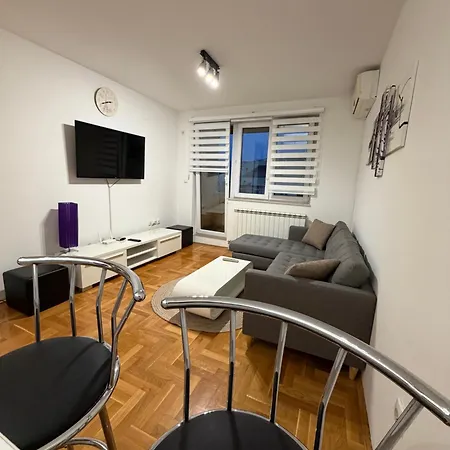 Dbr1 Apartman *